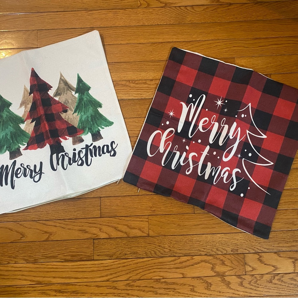 NWOT Christmas pillows